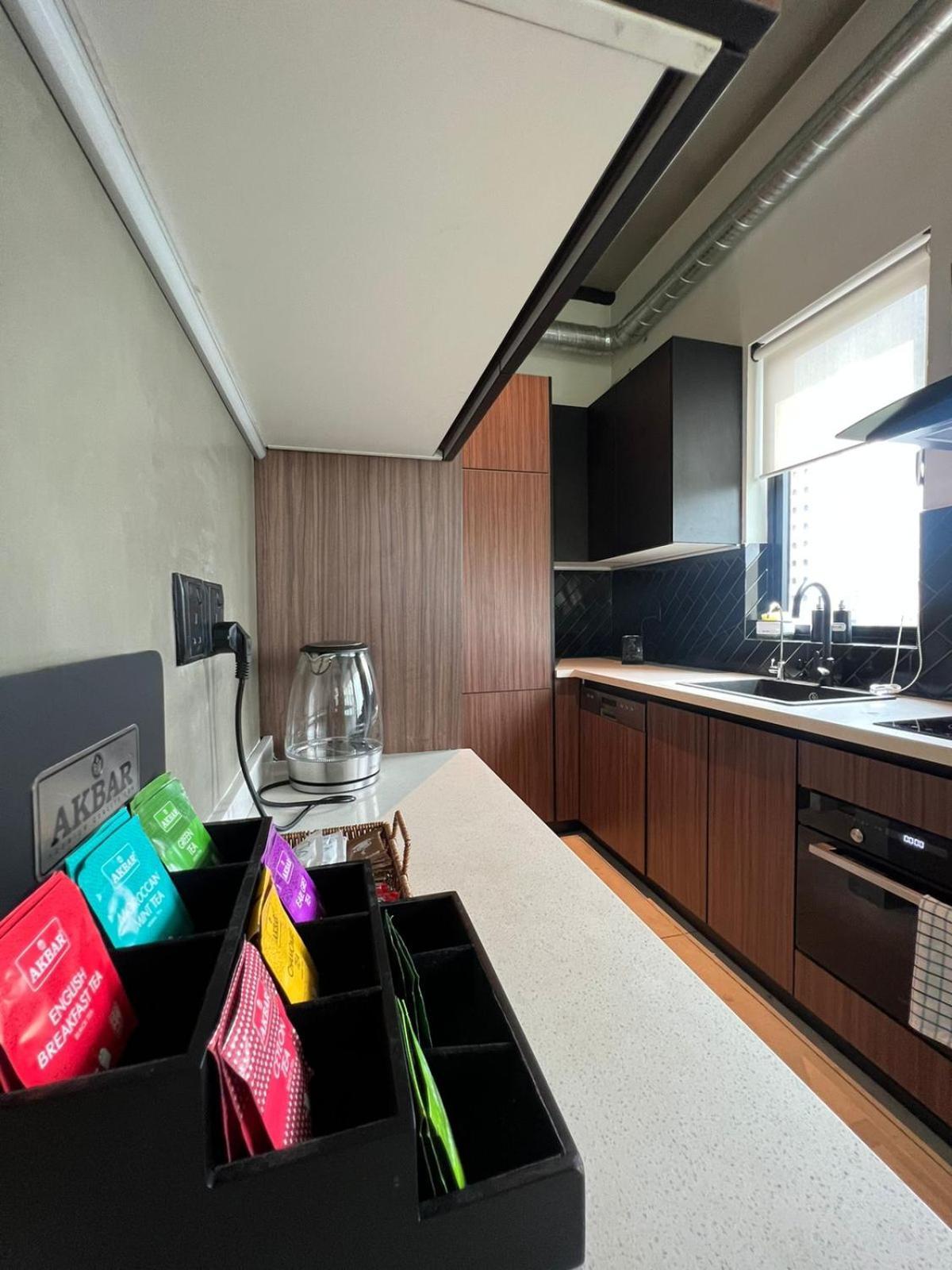 Aparthotel Vaux Park Street - A Collection Of 8 Luxury Lofts *