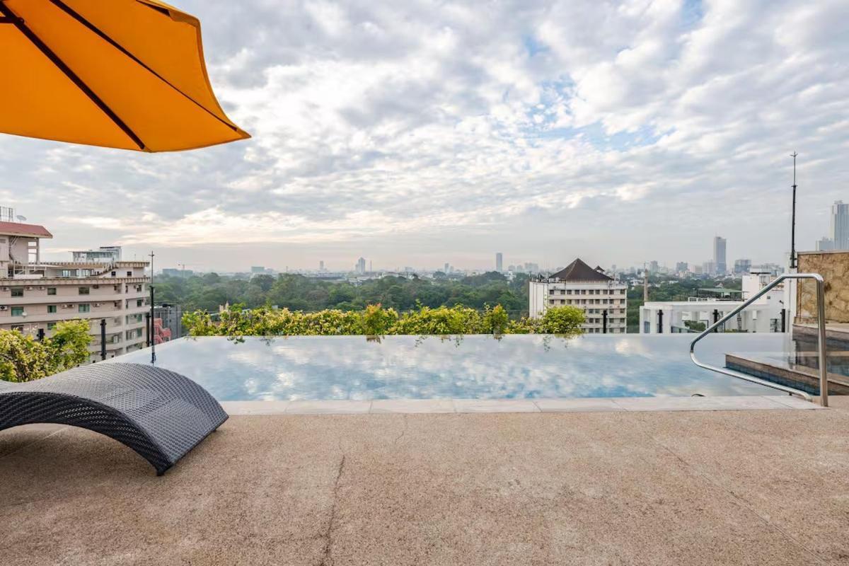 Vaux Park Street - A Collection Of 8 Luxury Lofts * Colombo